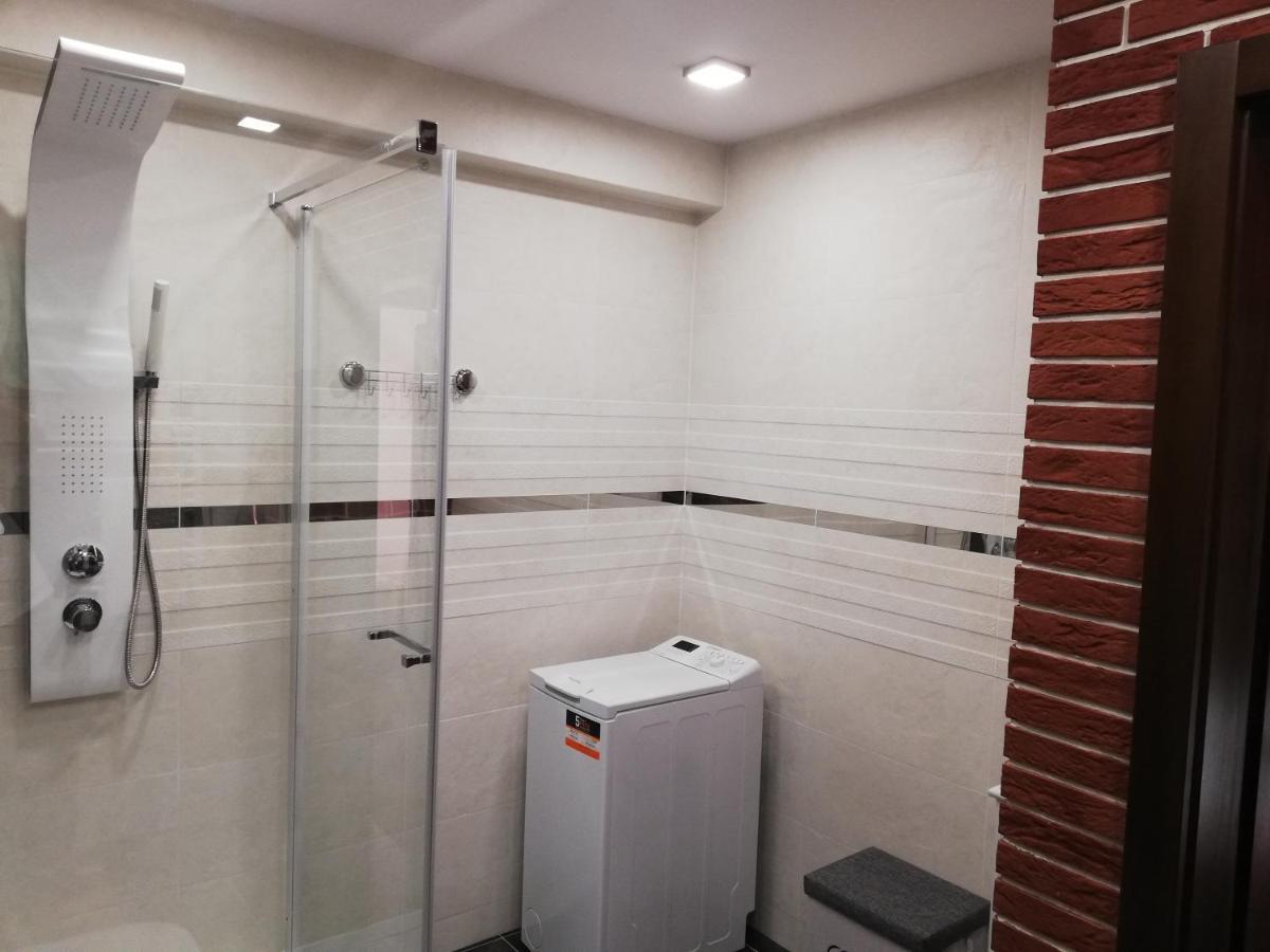 Apartament 80M2 Z 70M2 Tarasem -W Pelni Wyposazony - Wyjatkowe Centrum Miasta Włocławek Esterno foto